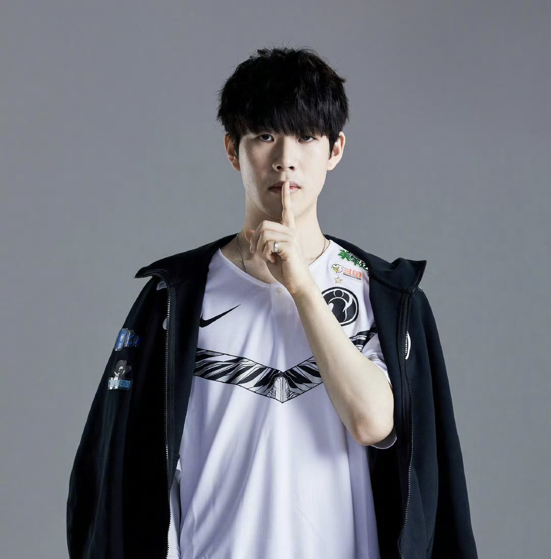 了湖人轻取 了湖人轻取